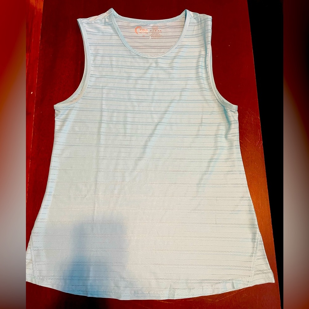 Zyia tank